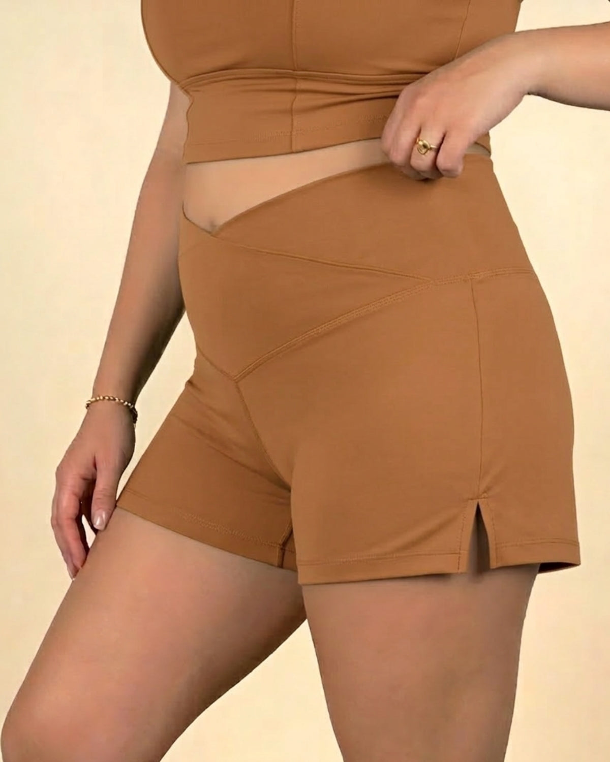 Camel / M / L / XL